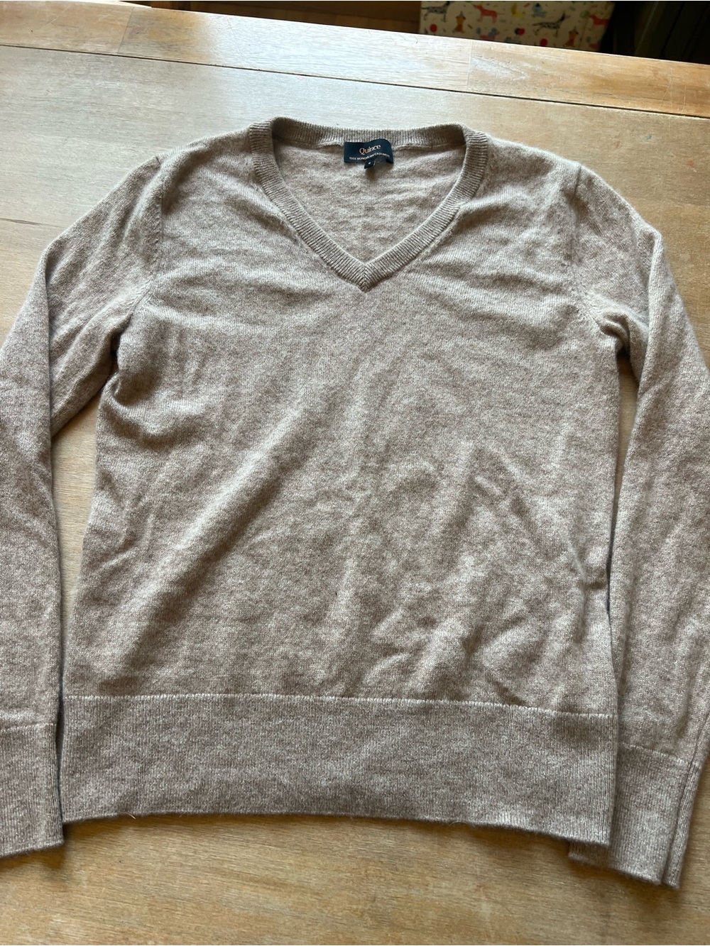 Quince Women's V-Neck Cashmere Blend Sweater - Light Taupe